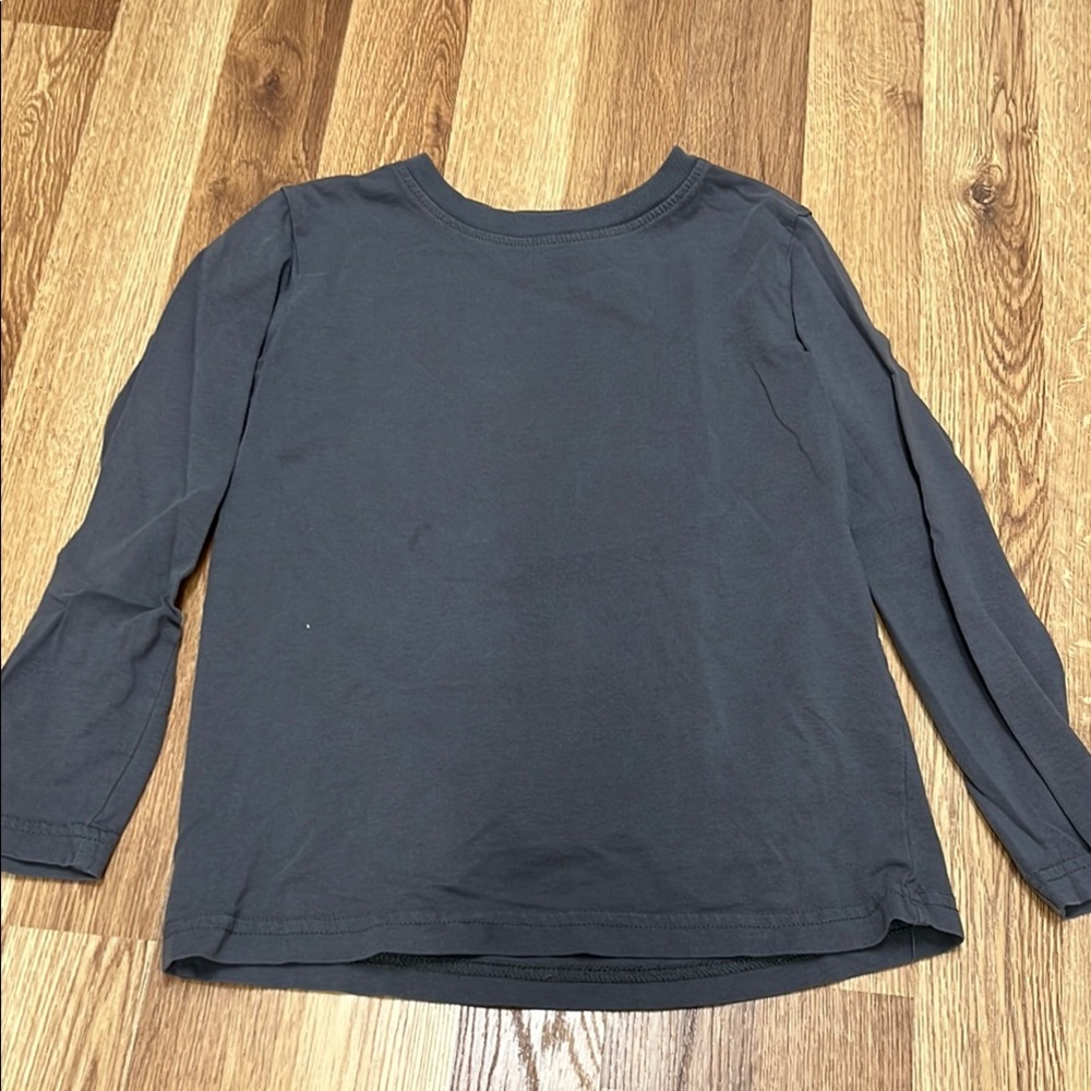 Primary Long-sleeved T-shirt Sz 4-5 in Gray
